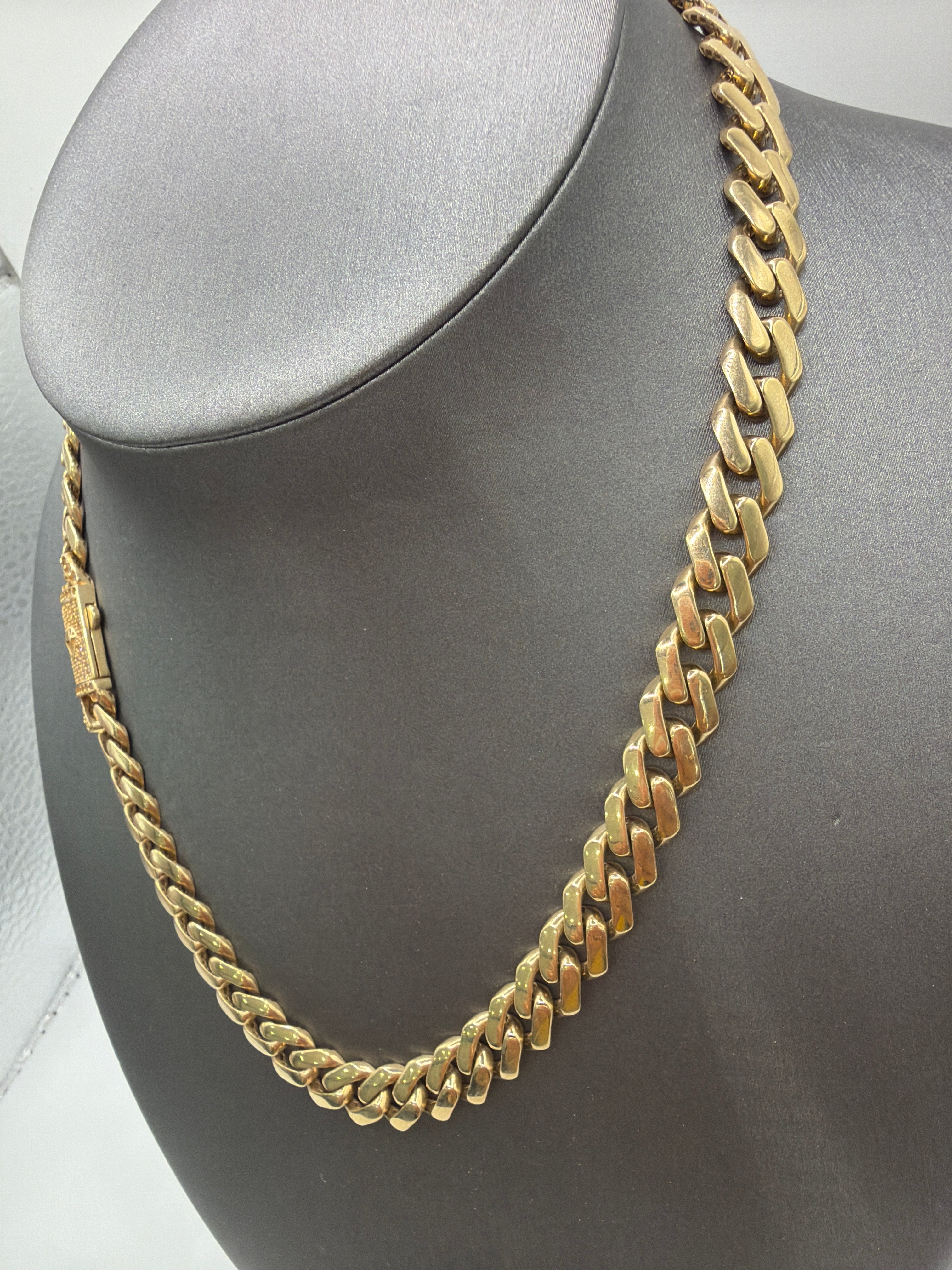 14k Monaco chain