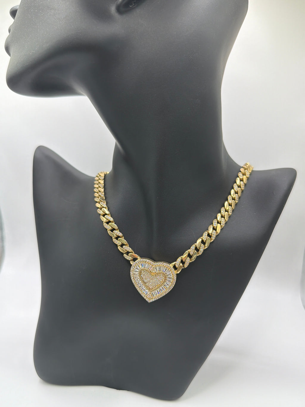 Heart chain 10k