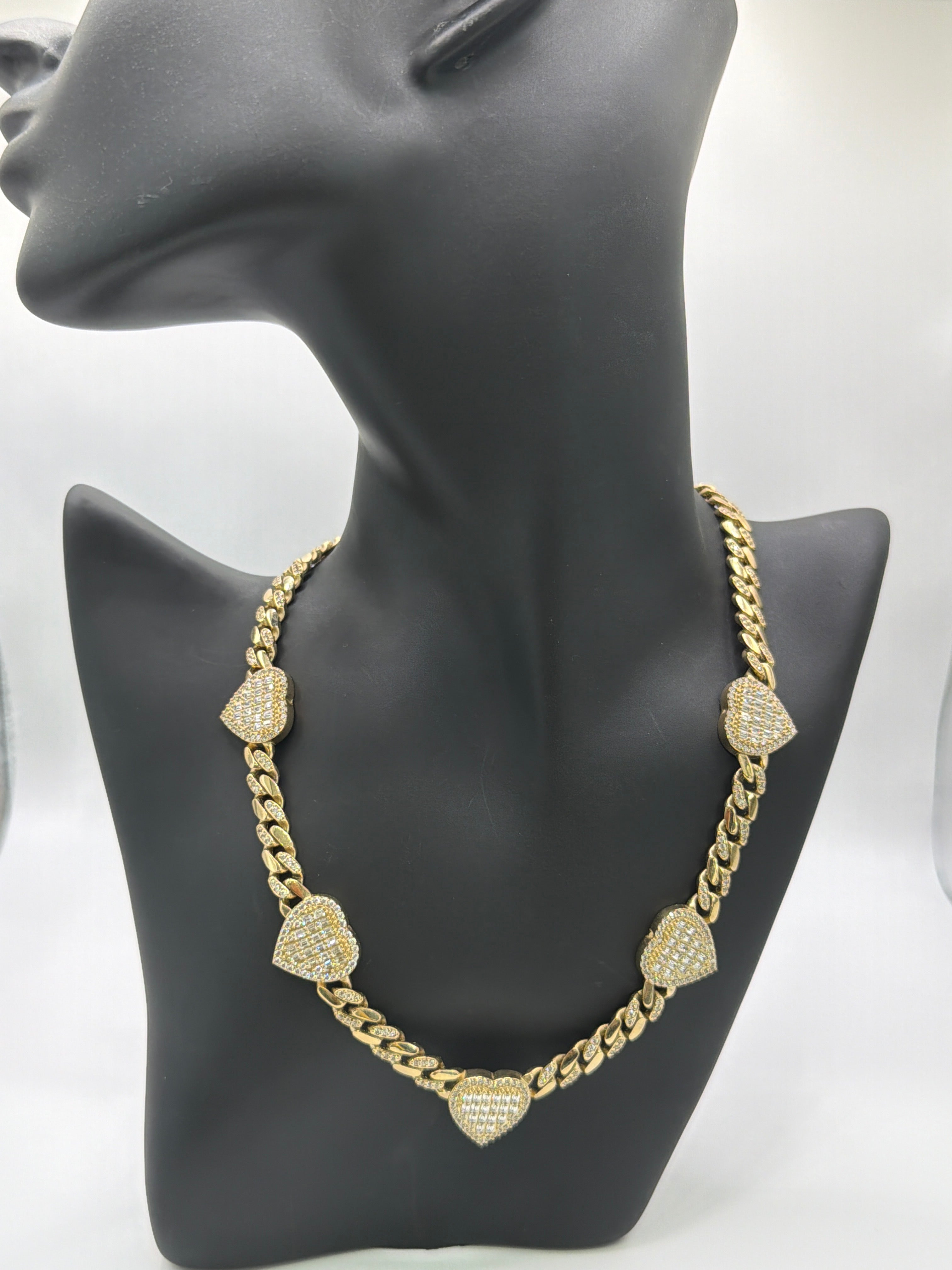 Heart Chain 10k
