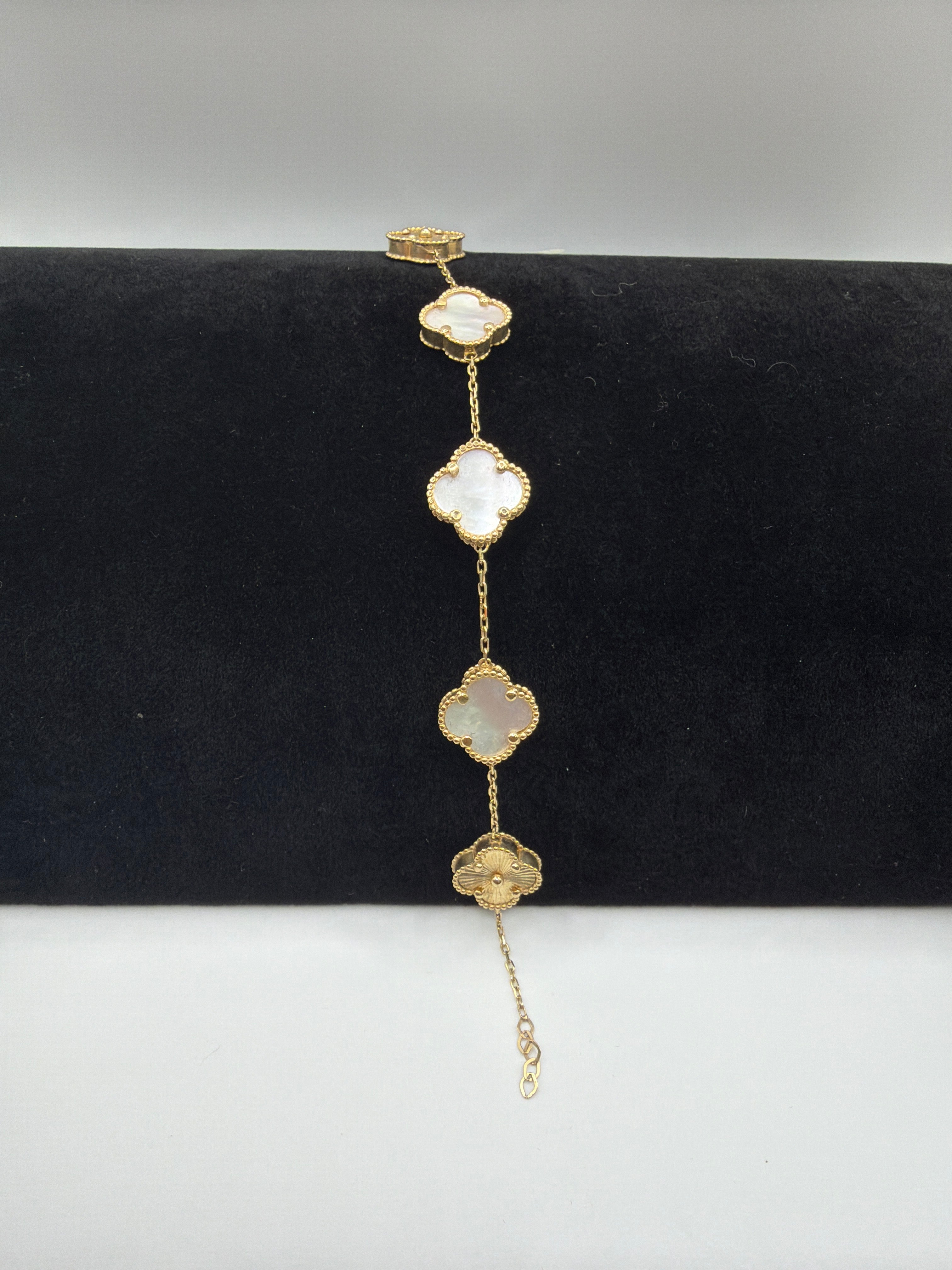 10k White Clover Bracelet