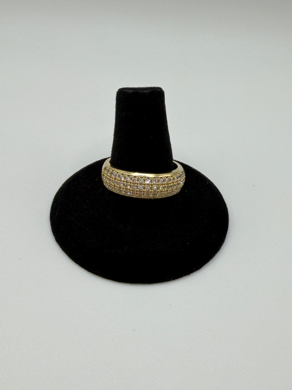 Wedding ring 10k